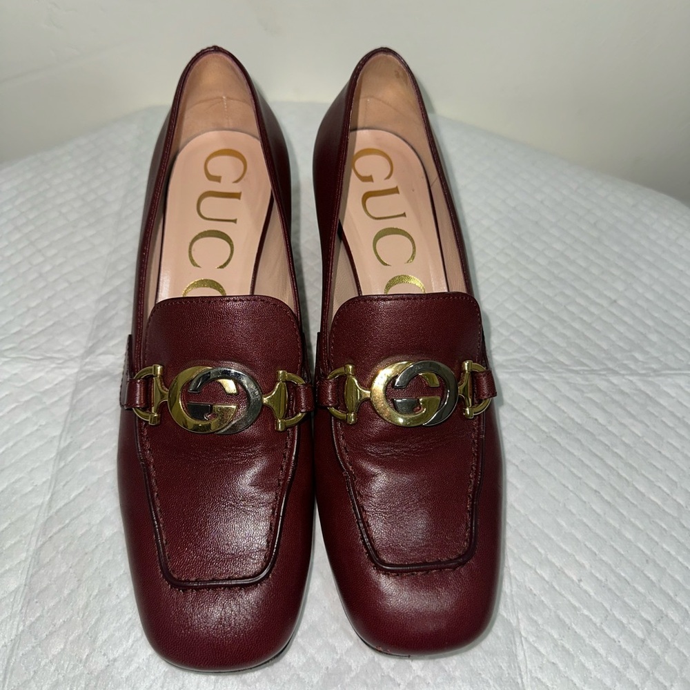 Gucci Women's Burgundy Leather Loafers with Gold Accent